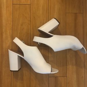 Halogen peep toe bootie